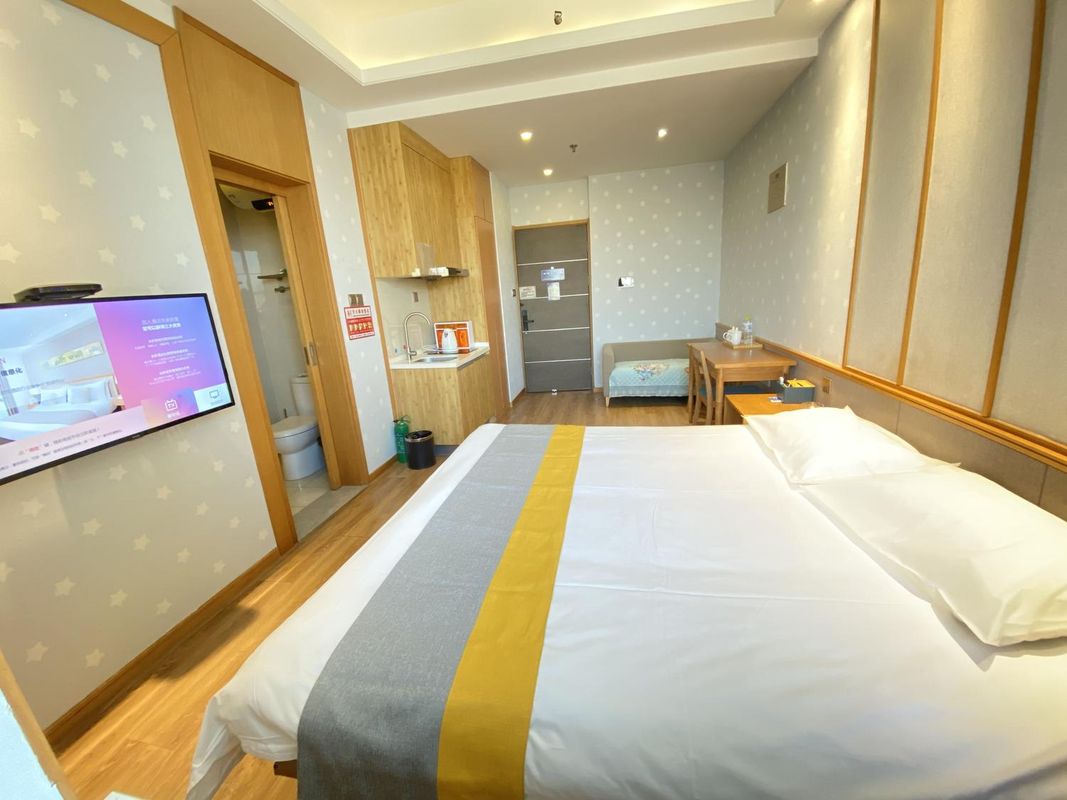 Xinlan Yicheng Apartment Hotel (Qingdao China Railway Expo City)
