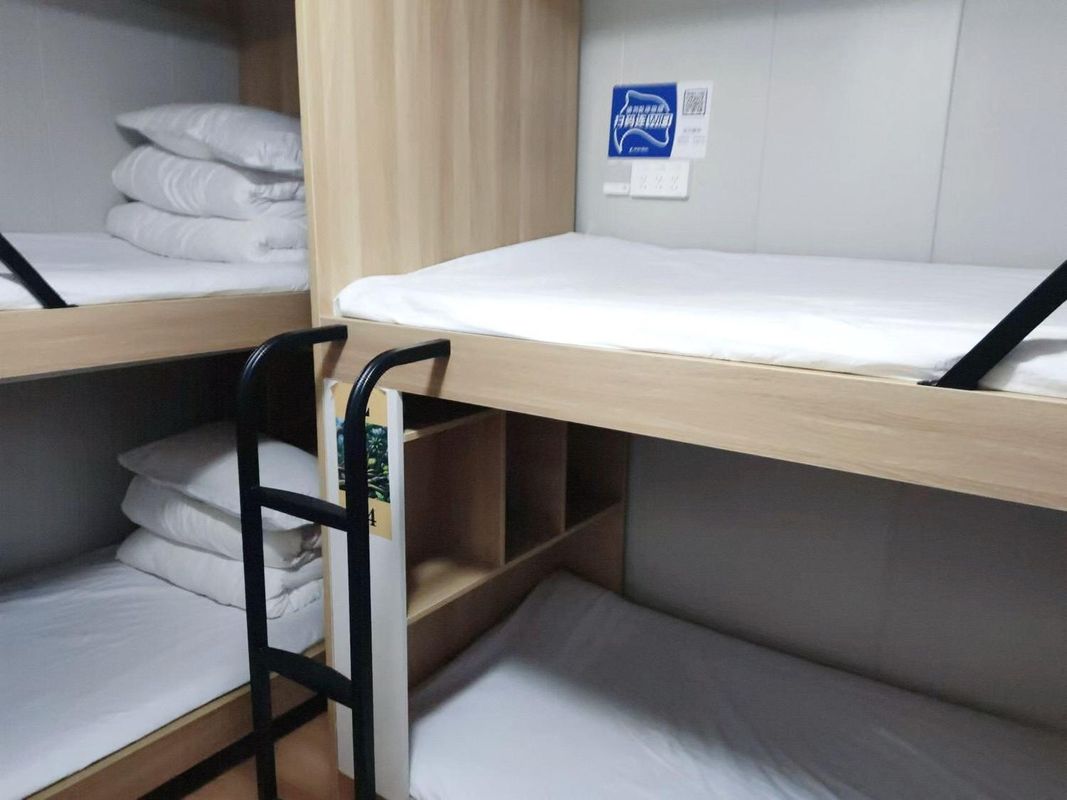 Whale Island Youth Hostel (Tianjin Eye Wanda Branch)