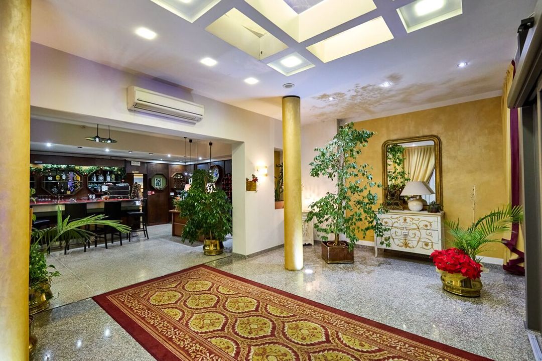 Hotel Paradiso