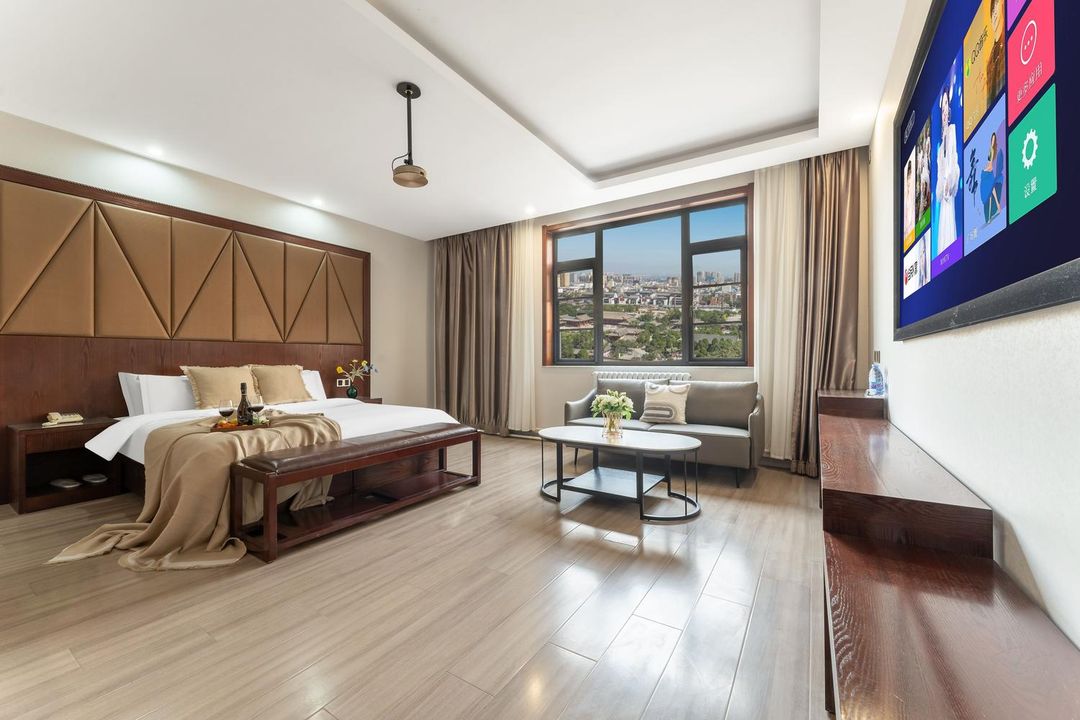 臨潼藍海陽酒店(西安華清池地鐵站店)