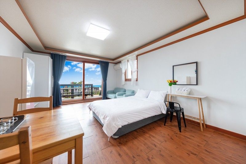 Taean Mongsanpo Memory Pension