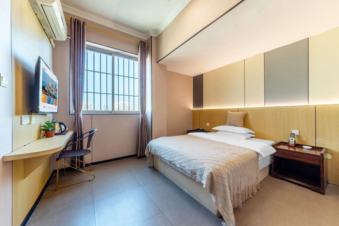 佛山龍悅美宿(美的全球創新中心店)