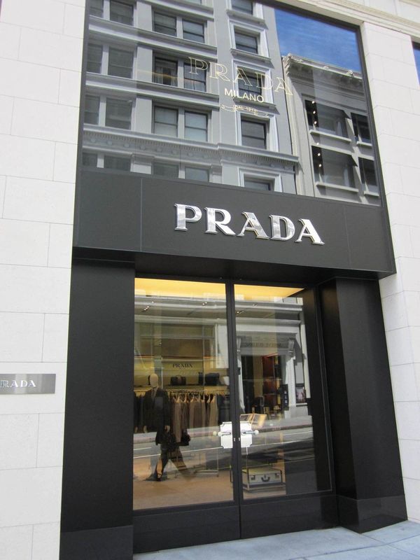 151 號開放式公寓酒店