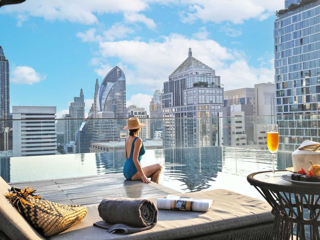 洲至奢選曼谷新浩中央酒店