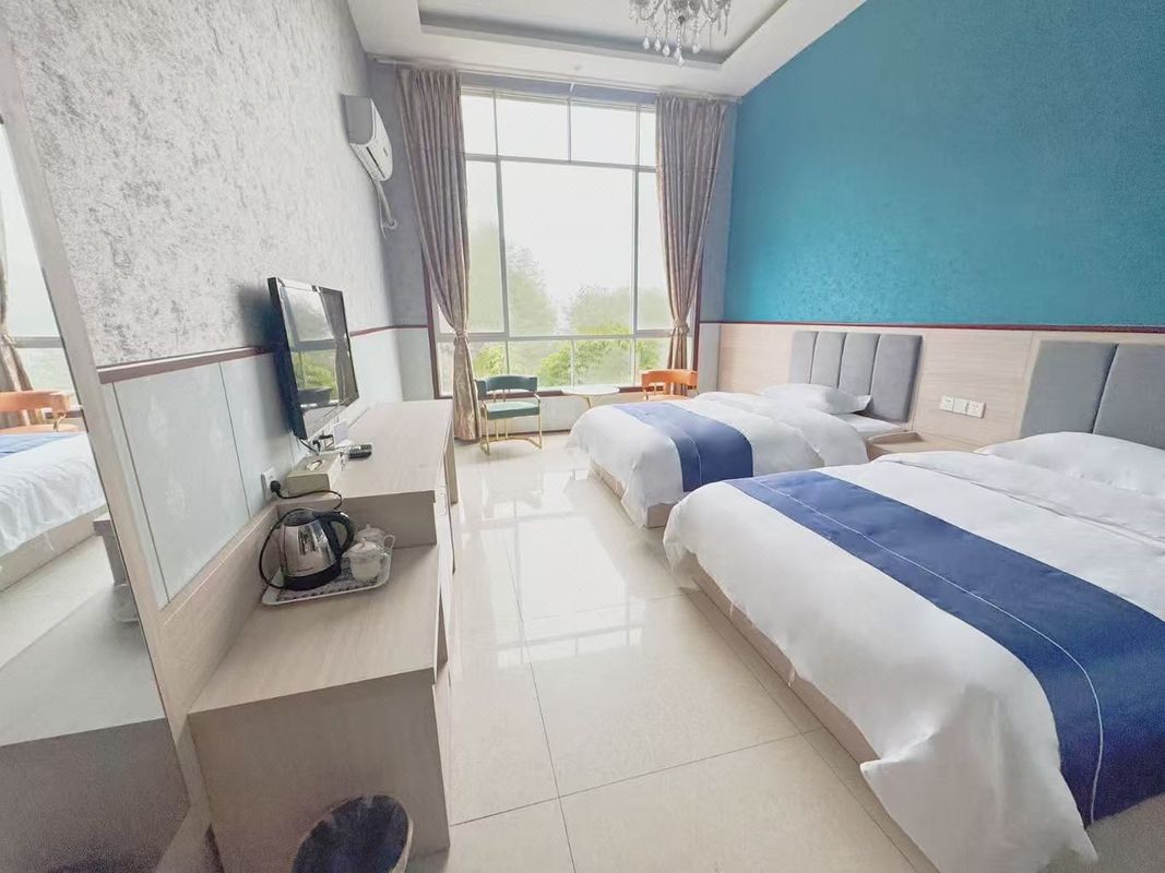 Renshou Yijin Celebrity Hotel