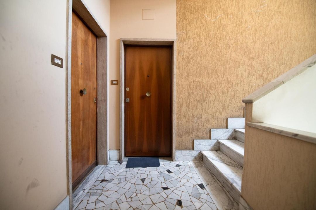 Casa di Ele in Rome with 1 Bedrooms and 1 Bathrooms