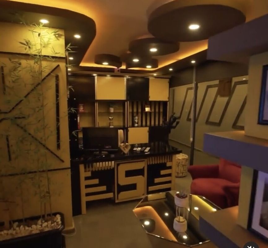 Seckinler Suit Apart