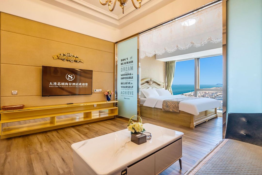 Xinyao Sea View Hotel (Dalian Donggang Venice Water City Port East Fifth Street Branch)