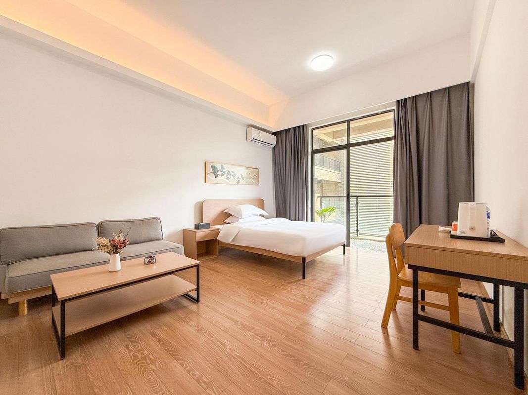 悅禾行政公寓(光明城站店)