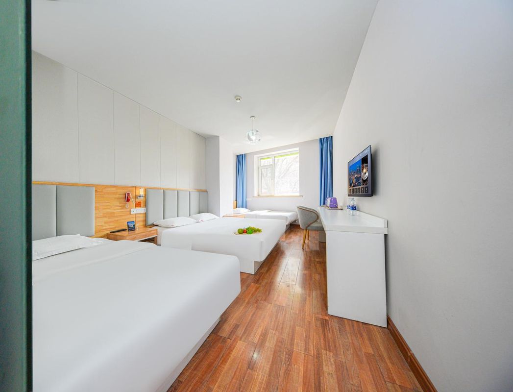 華驛酒店-青島臺東步行街店