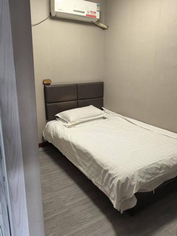 Zhenjiang Derun Hotel