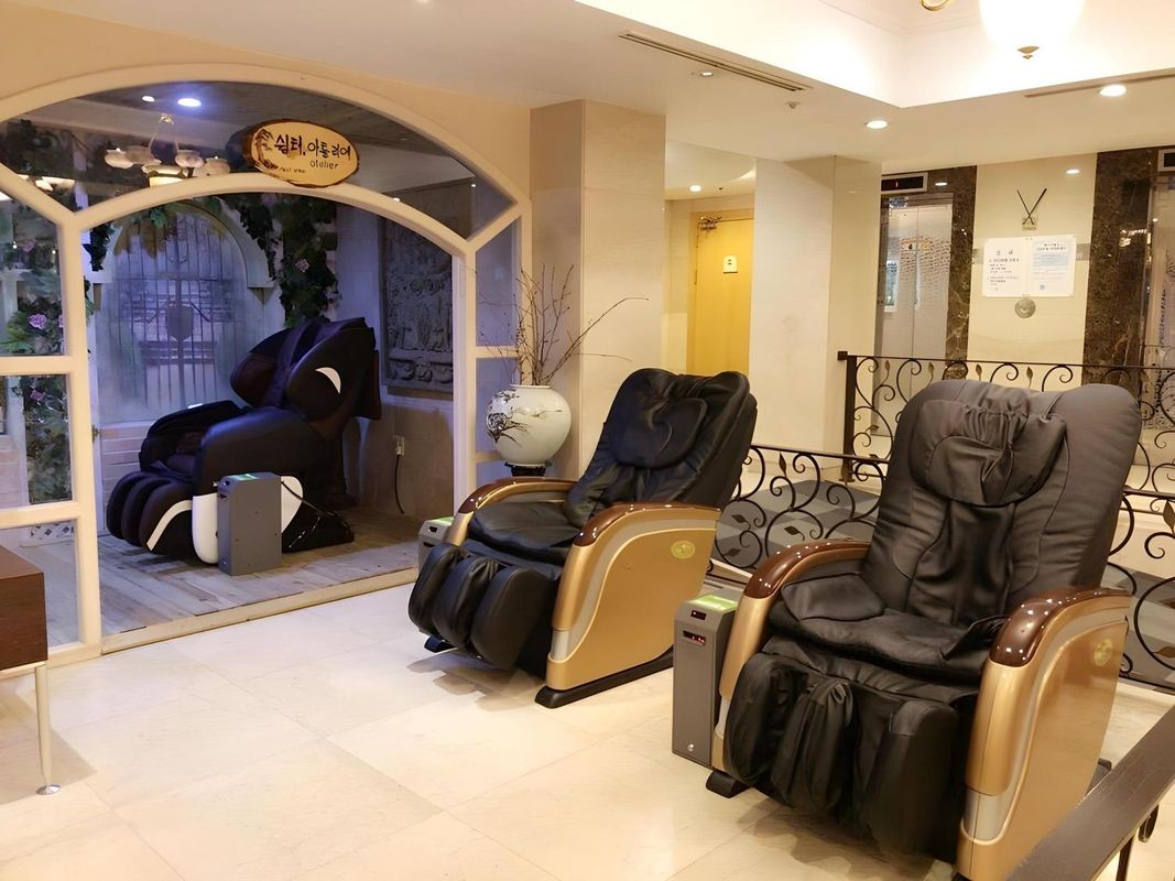 Lake Hills Sokrisan Hotel