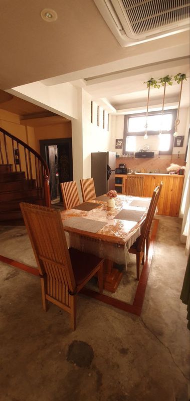 Thai Authentic House