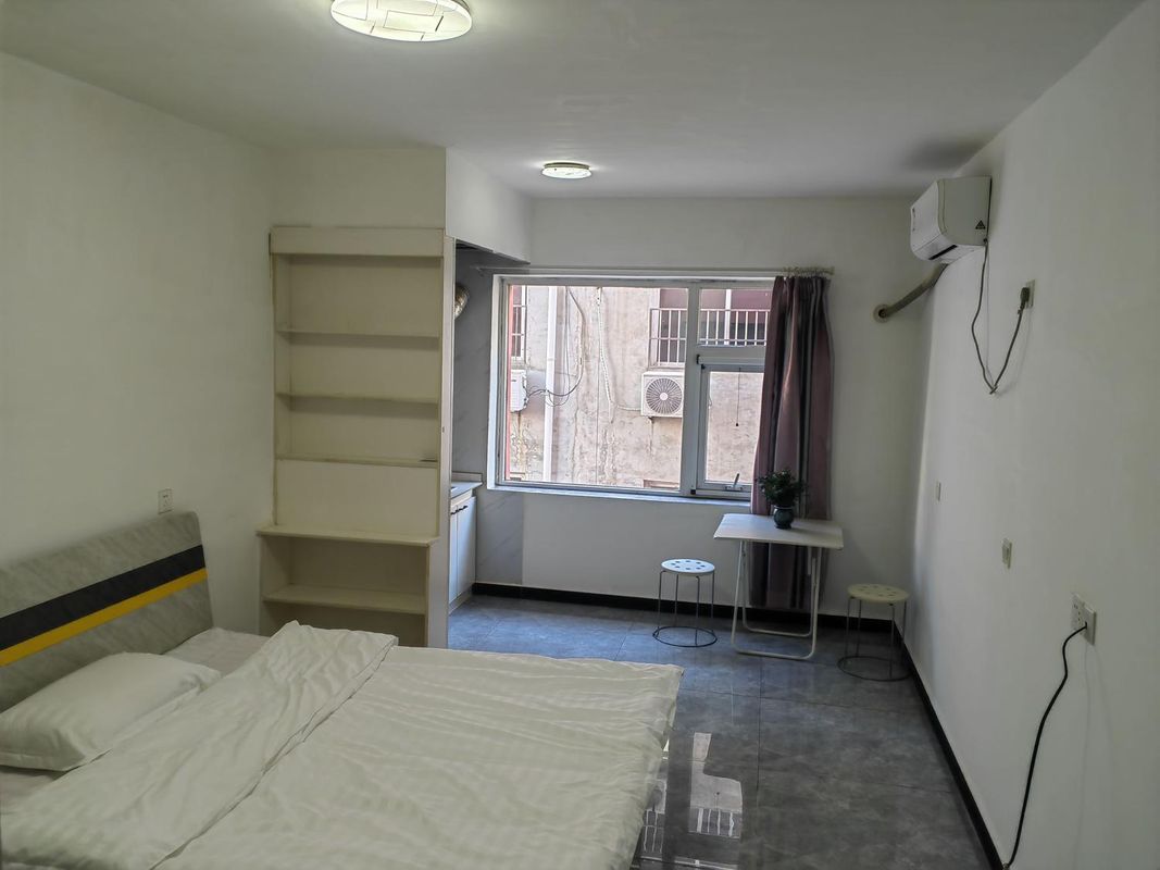 Baoyue Apartment (Langfang Dongfang University Town)