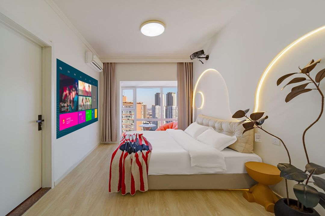 Qingyuelai Smart Homestay (Shenyang Imperial Palace Zhongjie Wuyue Plaza)