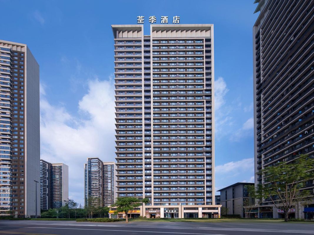 荃季酒店(成都西博城店)