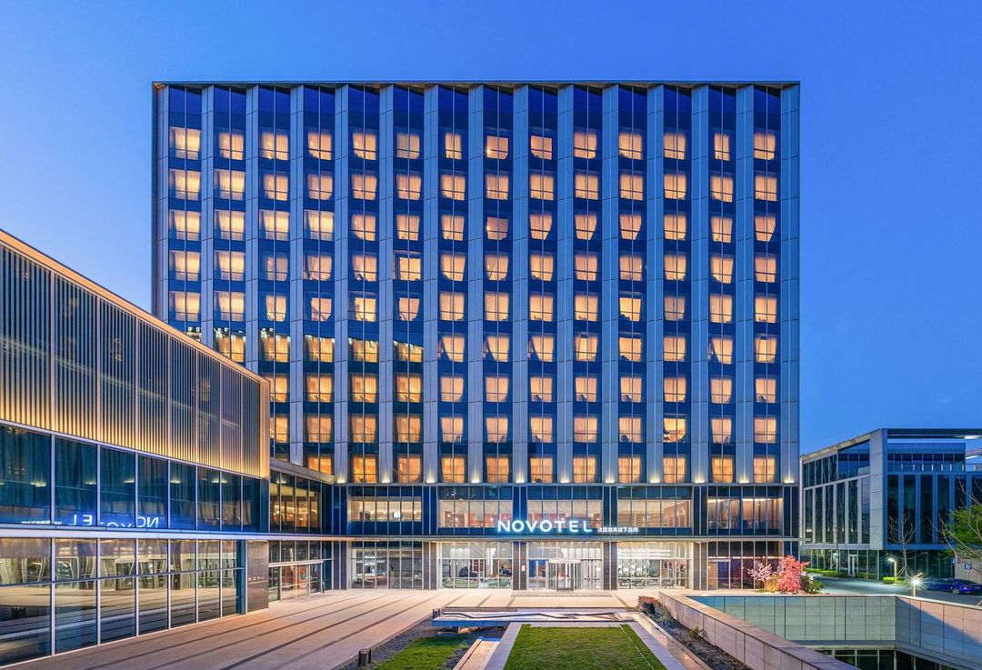 上海寶山九思諾富特酒店