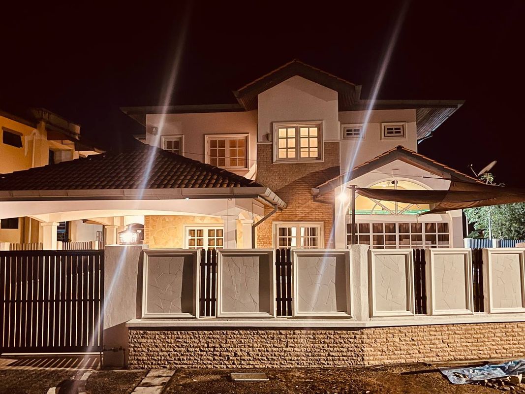 Trendy Pool Villa - 3 Mins Away from the Beach !!