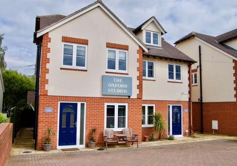 牛津開放式公寓酒店