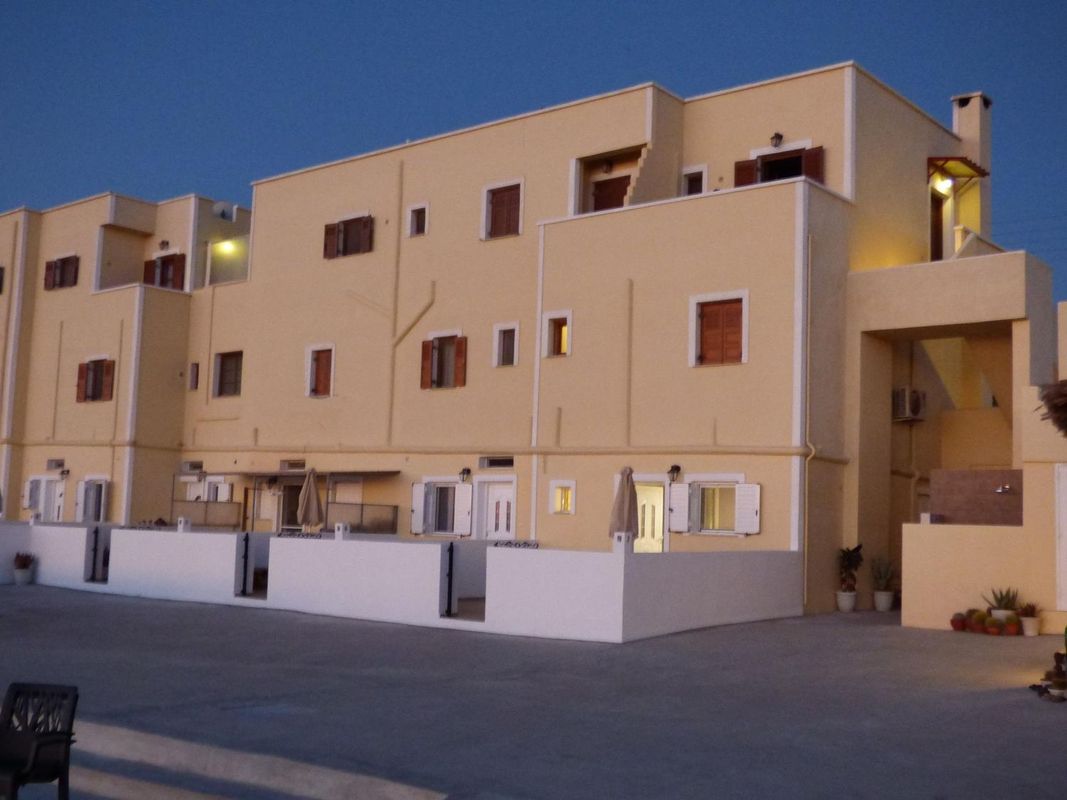 Rampelia Apartments