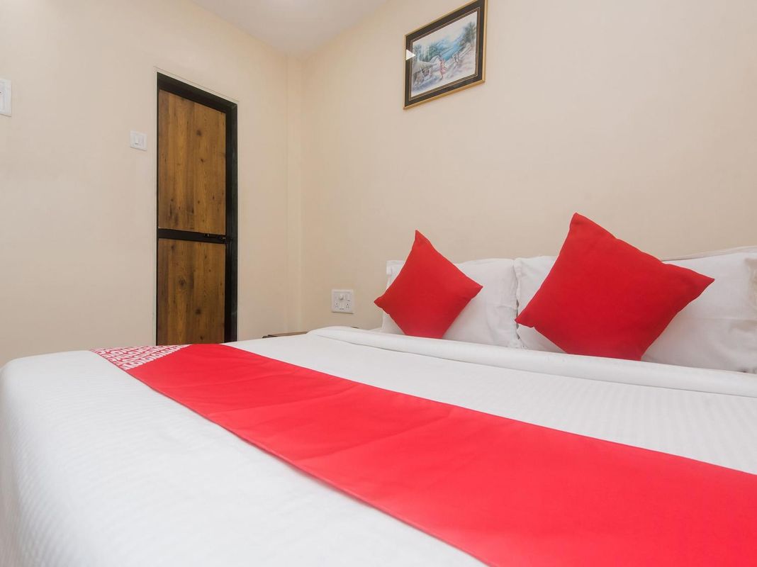 OYO 19841 Shivar Guest House