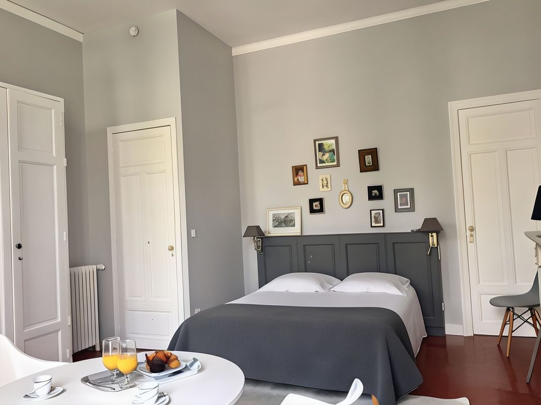 多莫瓦宅邸酒店