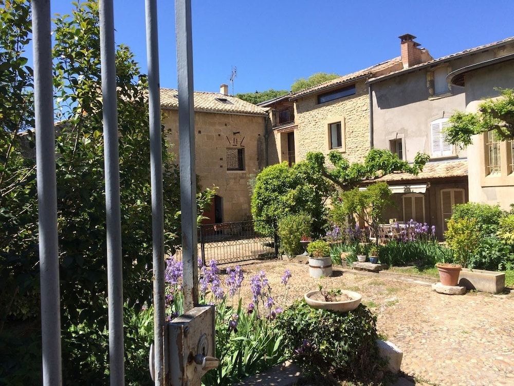 Les Aires Passagères