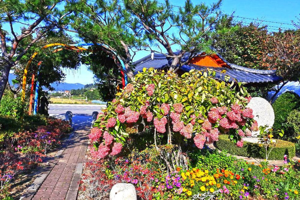 Ganghwa Meadow House Pension