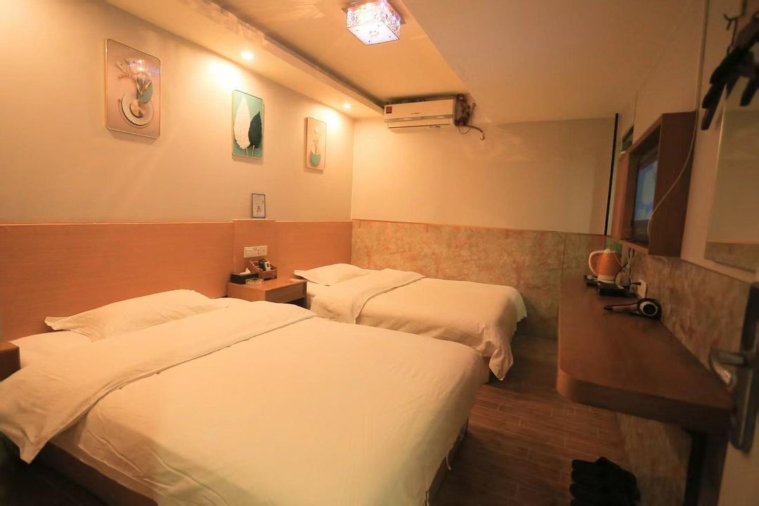 Dream Nest Hotel (Shanghai Xinqiao)