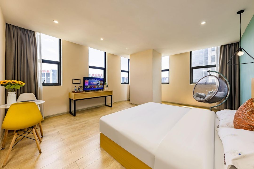 JinLlin Boutique Hotel