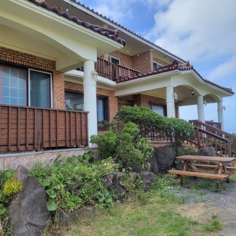 Stay Jeju Little Star Pension