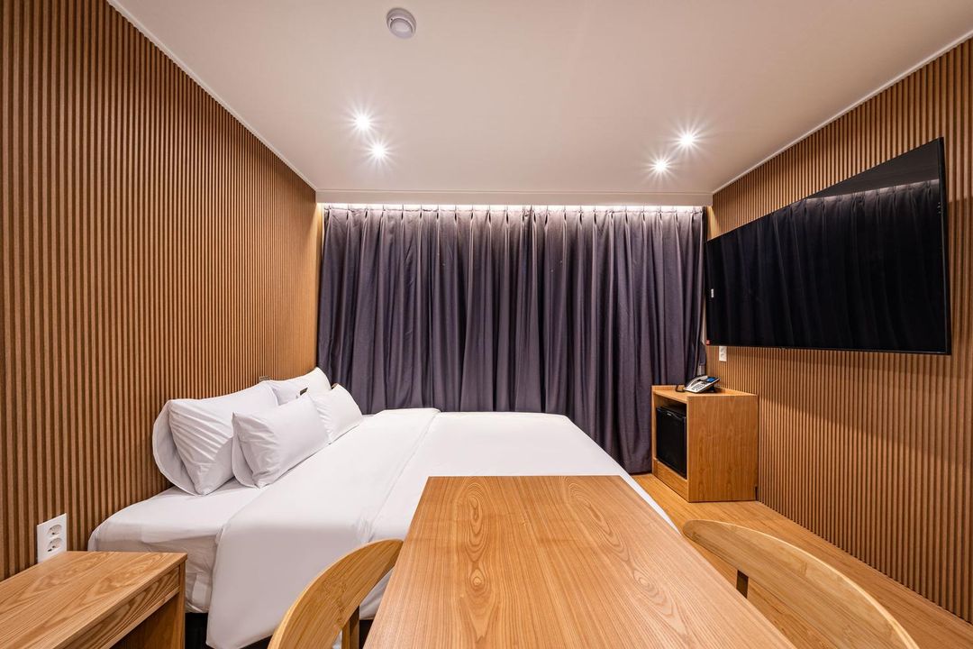 昌原帕龍東霍特爾T.T