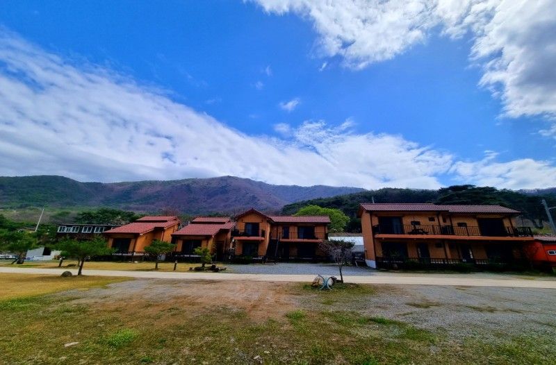 Danyang Sosunam Hwangto Mauel Pension