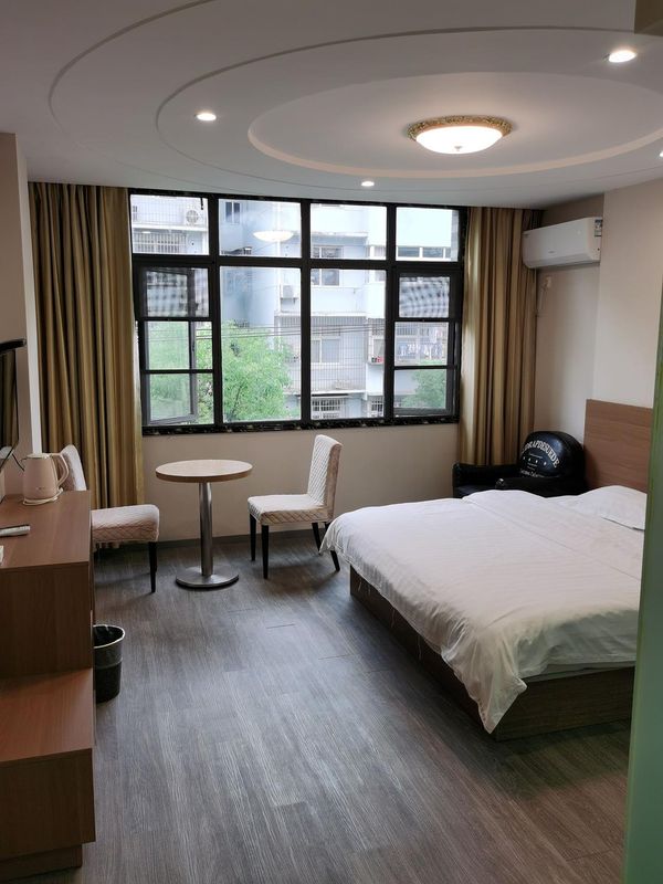 Daye IKEA Business Hotel