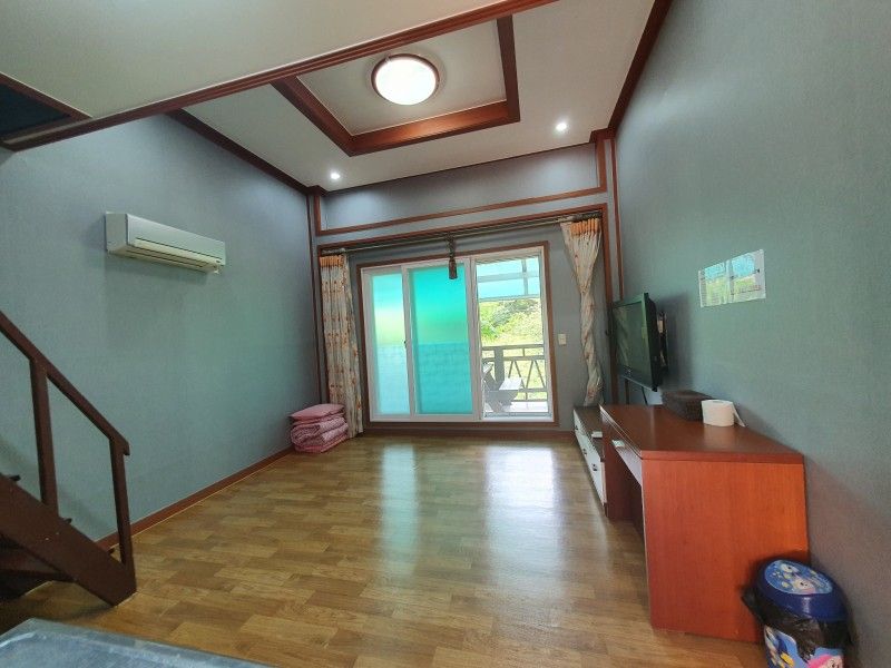 Danyang Eight Views of Danyang Pension