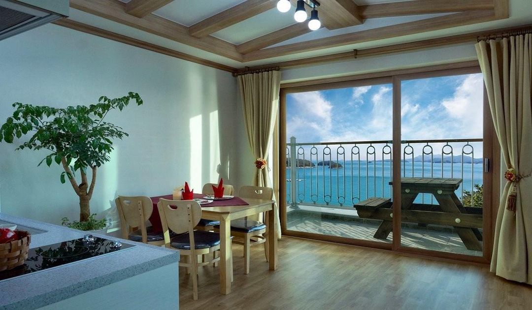 Byeonsanbando Badajeonmangdae Pension