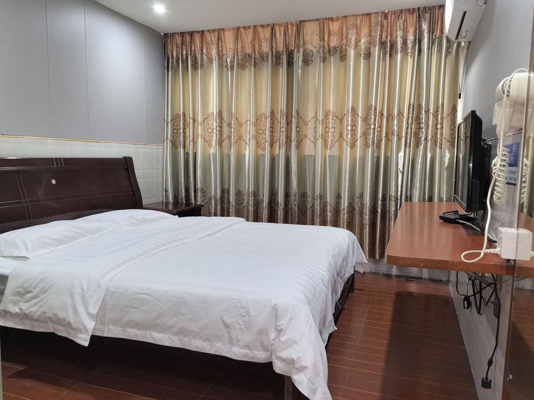 Shenzhen Jinlongyu Hotel