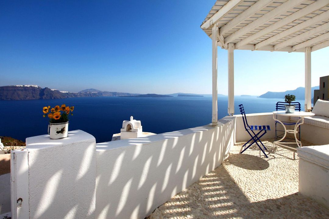 梅尼亞斯洞穴屋酒店