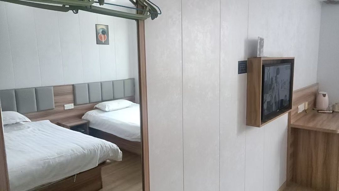 Shanghai Xuhua Hotel