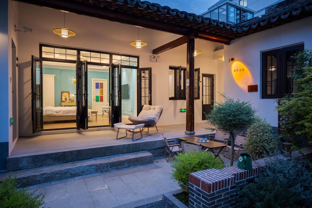 Suzhou Cocoon Garden Retreat (Pingjiang Road & Guanqian Street )