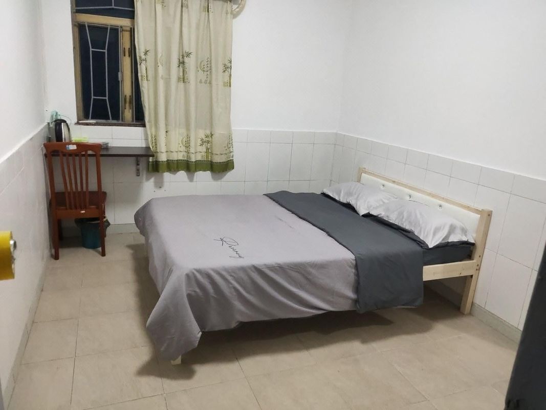 赖房东公寓(星罗一路分店)