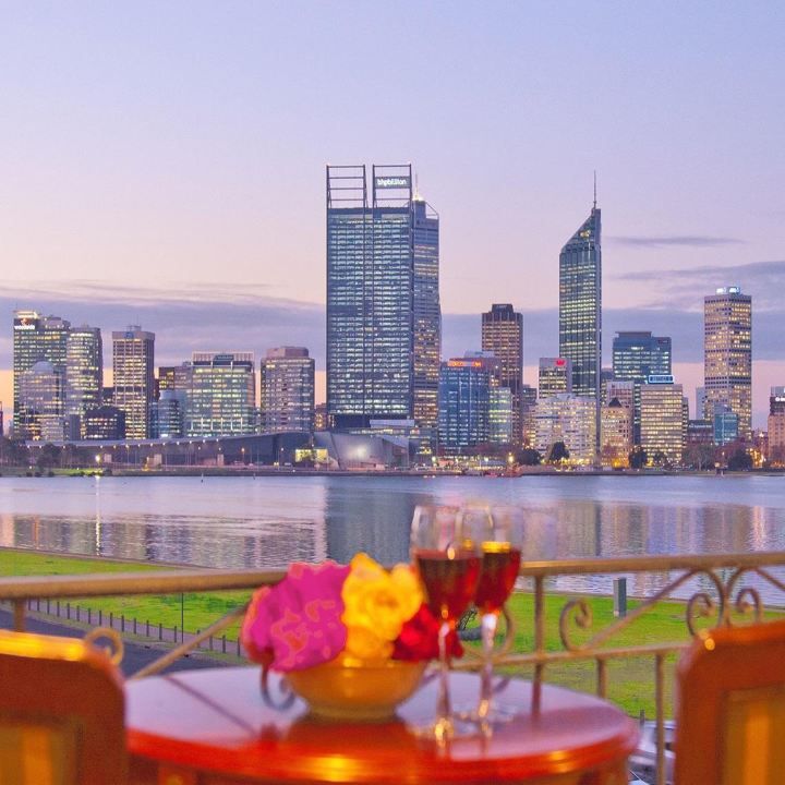 半島濱河服務式公寓