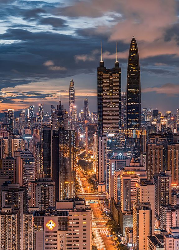 烏托邦酒店(深圳羅湖口岸國貿地鐵站店)