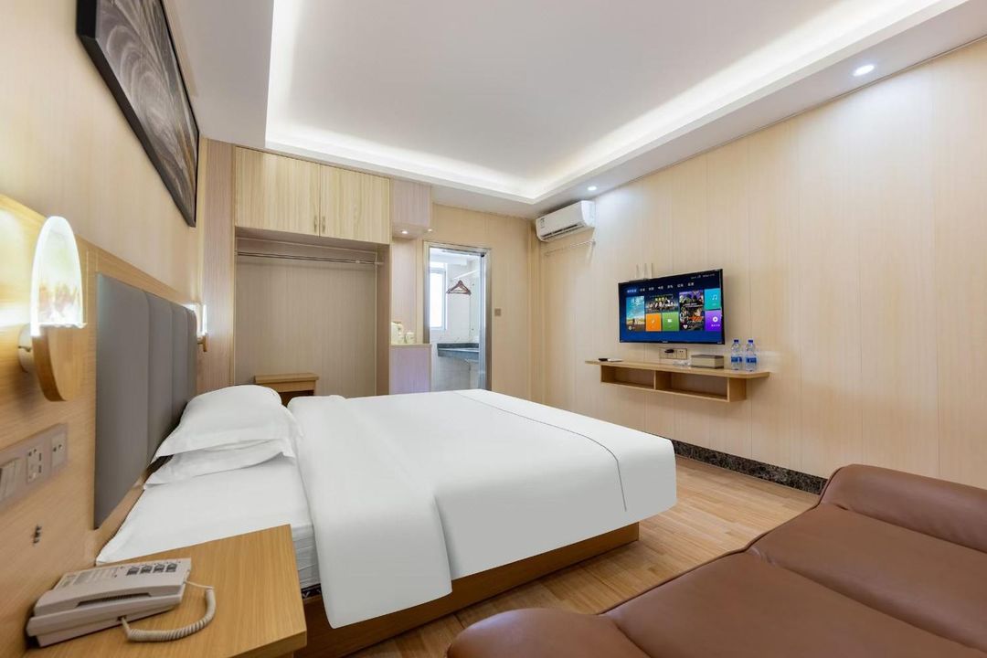 Dongguan Jiutian Apartment