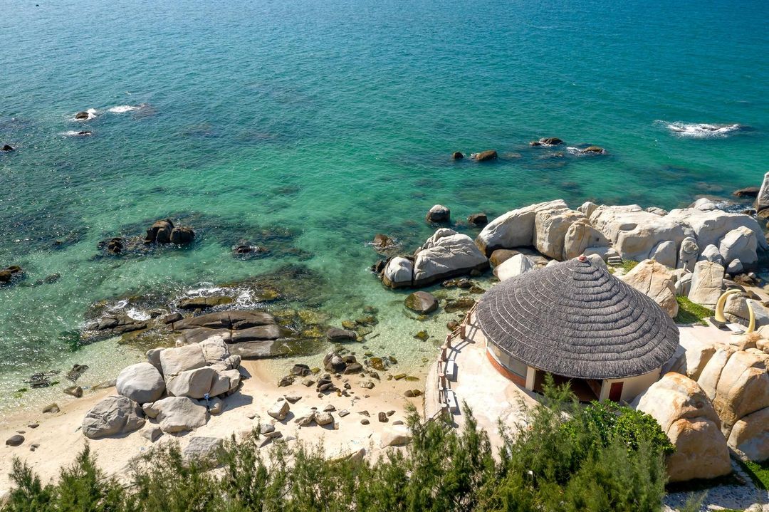 三亞沁海酒店(南山寺崖州灣海灘店)