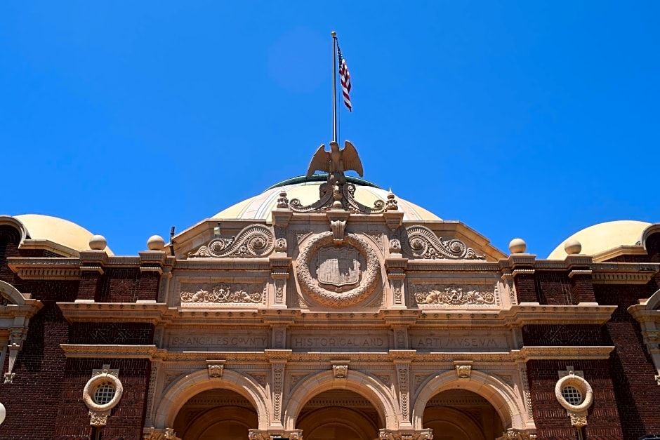 Golden West Manor Motel