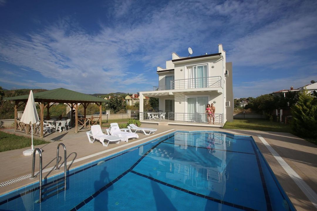 燈塔鬱金香別墅