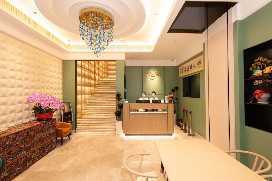 Jingxinyayi Hotel(Beijing Guomao Baiziwan Subway Station Store)