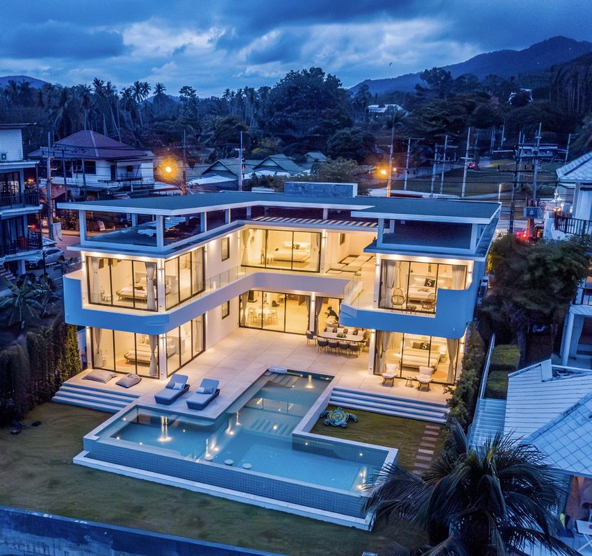 5House:A luxury beachfront villa on Samui