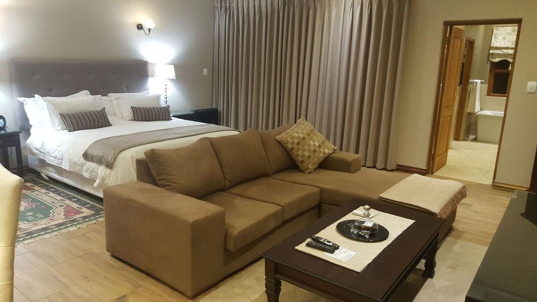 Executive Suites, Woodmead East